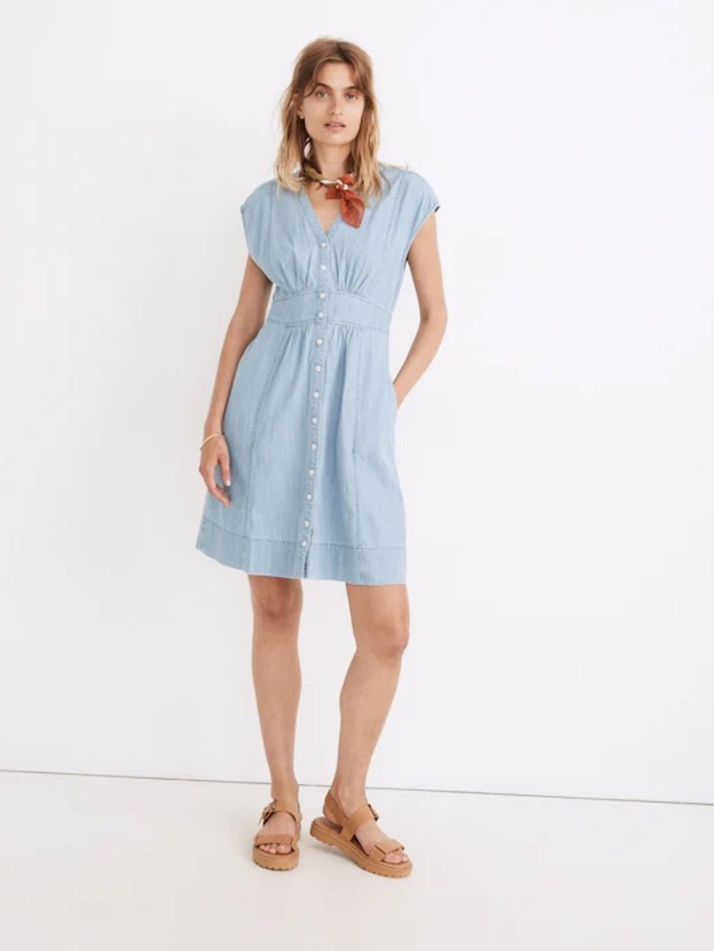 Madewell Denim Cap-Sleeve Button-Front Dress in Sunwashed Indigo